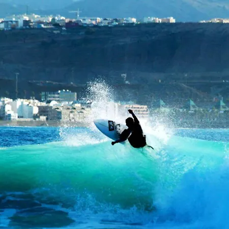 - Canteras
